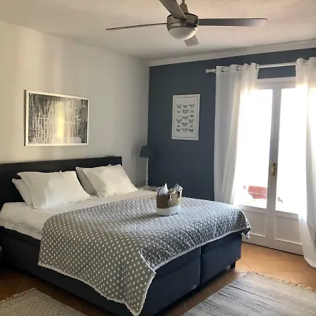 Vista Apartment *